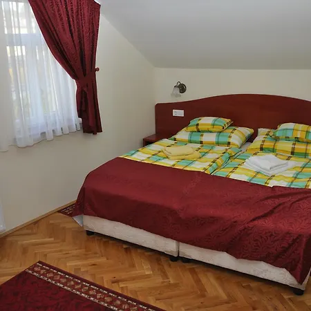 Rozsnyai Kuria * Szerencs